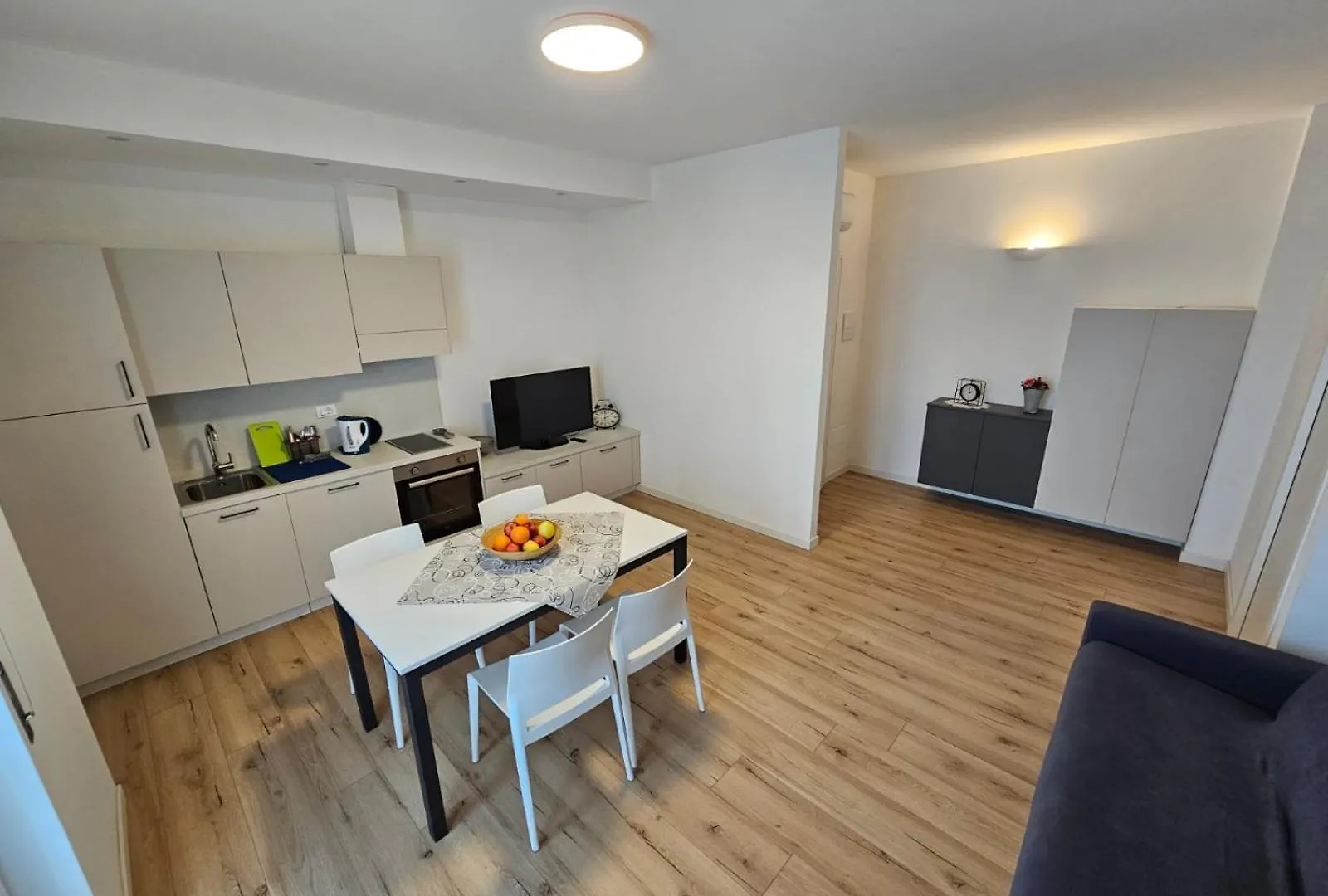 Via San Zeno Home Cavalcaselle 0*,
